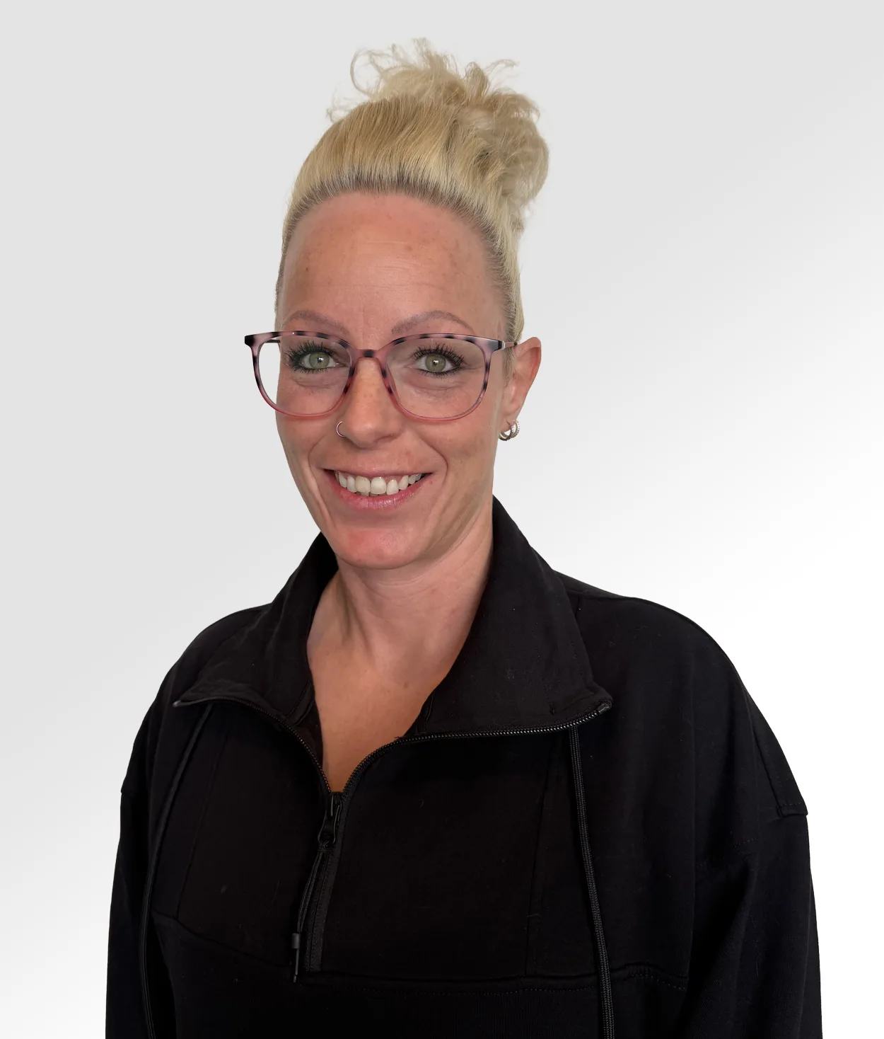 photo of Tanya McArdle, Edmonton Bookkeeper with ProFit Bookkeeping in Edmonton
